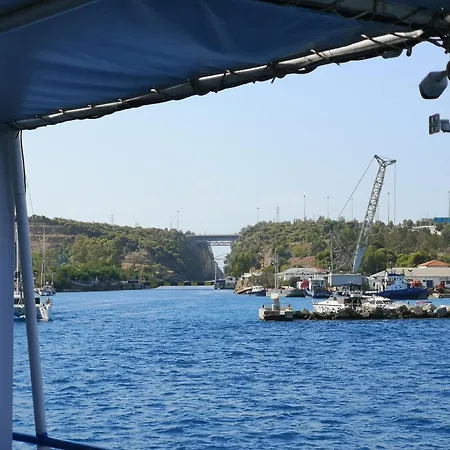 Isthmus Filoxenia * Íszthmia